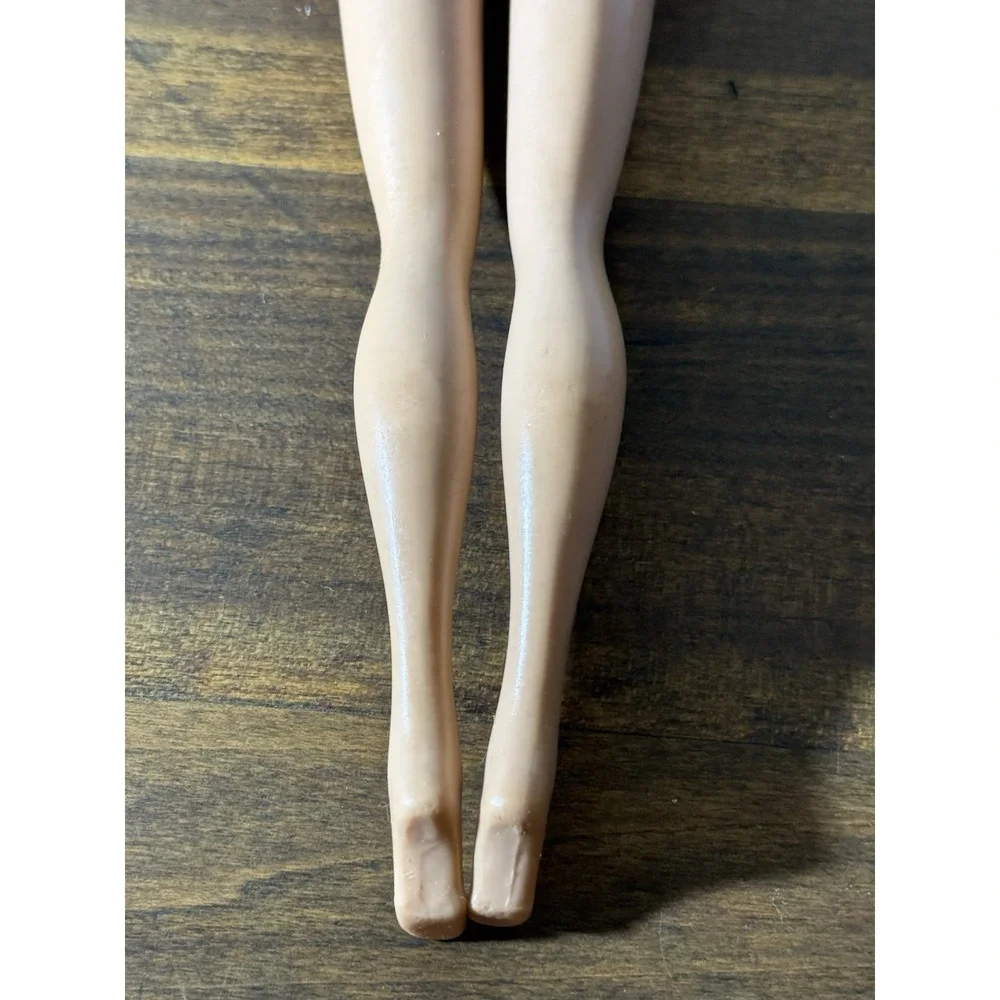 Vintage 1962 Midge Barbie Doll Straight Leg Blonde Hair Mattel Patented⁠ Parts - Picture 13 of 13